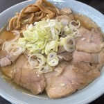 奥州製麺所 - 中華そばとの違いが分かりにくいがこれはチャーシュー麺