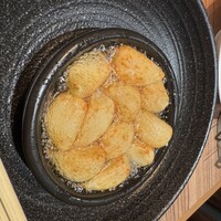 焼肉ホルモン 稲田 - にんにくホイル焼き