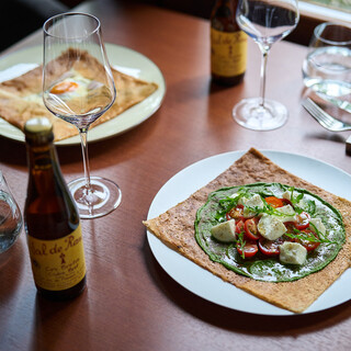 《ランチ》フランスの伝統的な料理を大切にガレットをお届け