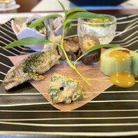 鰻割烹 伊豆栄 本店 - 