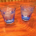 海鮮・話食処 しん - 暑いのでお水