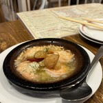 ガーリック・ジョーズ クイーンズスクエア店 - 