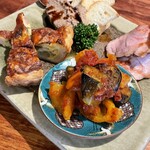 オトナノサカバ ヤマ - 前菜の盛り合わせ