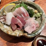 オトナノサカバ ヤマ - お刺身盛り合わせ