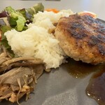 かっちゃんがみんなの健康を考えて作る料理店 - 