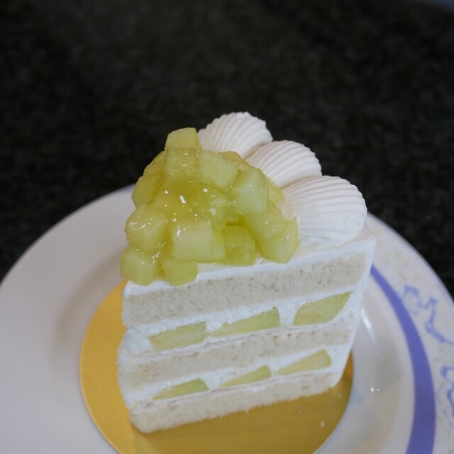 さつきオーダー patisserie SATSUKI - Kaihimmakuhari/Cake | Tabelog