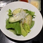 清江苑 - サラダ