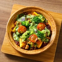  〔ディナー〕ごろっと野菜の抹茶グラタン