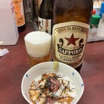 杉井酒店 - 赤星大瓶とまぐろ山かけ