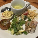 MORETHAN TAPAS LOUNGE - 