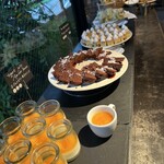 MORETHAN TAPAS LOUNGE - 