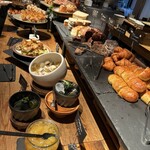 MORETHAN TAPAS LOUNGE - 