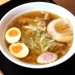おおさと食堂 - 煮玉子しょうゆラーメン