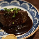 沐 - 和牛串 どて煮