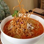 タイ料理ぺっぽい - カレーラーメン