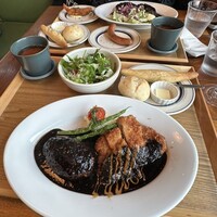 上野洋食遠山 - 