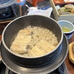 藍屋 - 料理写真:浜名湖産うなぎ白焼き釜めし