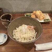 自家製粉石臼挽きうどん 青空blue 本店 - 