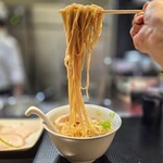 豚一頭清湯麺 - 