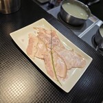 豚一頭清湯麺 - 