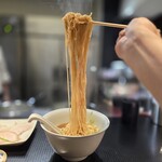 豚一頭清湯麺 - 