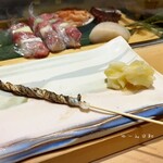 築地寿司清 - さよりの串焼き