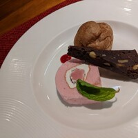 LA PAIX -  LA PAIX -