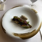 ラ・トゥーエル - 5皿目
      鮎、焼き茄子、大葉、イチヂク。