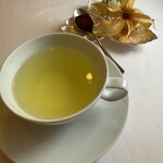 ラ・トゥーエル - 