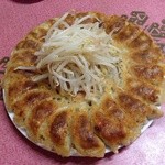 餃子特大（25個1,100円）