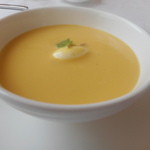シェムラブルリス - アンデストマトとパンプキンクリームスープ