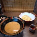 一蘭 本社総本店 - 