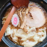中華 大勝軒 - 料理写真:ワンタン麺（大盛）