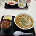 やなぎ亭 - 