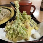 小代 行川庵 - 天ぷら盛り合わせ　580円