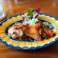フィーコディンディア - 若鶏のオーブン焼きトロトロ玉ねぎ添え