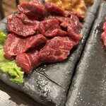 炭火焼肉　頂 - 