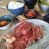 精肉屋の倅がただただ旨い肉を出す店 焼肉たけよし