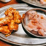 焼肉・ホルモン名嘉真 - 