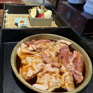 湯布院 囲炉裏焼き 四方山_1