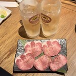 はなぶさ精肉店 - 