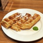 本棚珈琲 - ワッフル