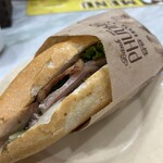 Bánh Mì Phượng - 