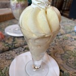 シャンドール - 桃パフェ