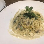 FROMA YORKYS CHEESE RESTAURANT&BAR - 