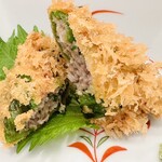 あじふらい てしお - 甘長とうがらしの挟み揚げ