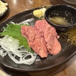 三代目 鳥メロ - 低温調理！鶏レバー刺し