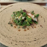 エピセ - オマール海老、鮑、フランス産露地栽培ホワイトアスパラ、スナップエンドウ