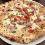 トラットリア エ ピッツェリア アミーチ - 