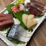 個室で味わう博多もつ鍋と手打ち焼き鳥 呑兵衛 - 